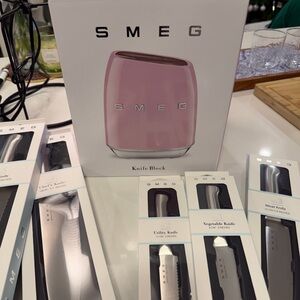SMEG Pink Knife Block Set